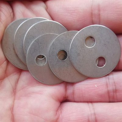 25mm SS 단열 담요 제조용 2개의 구멍을 가진 레이싱 세척기