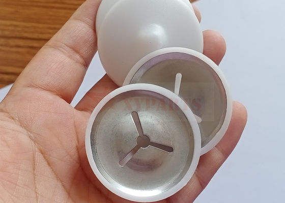 Cd 웰드 핀을 고정하기 위해 플라스틱 코팅을 사용하는 자가 끄는 단열 클립
